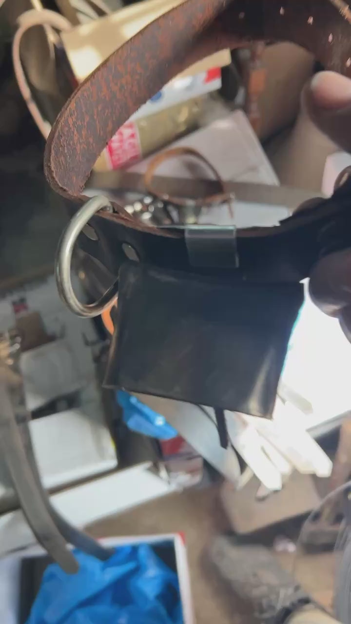Sheet metal bell suitable for dogs
